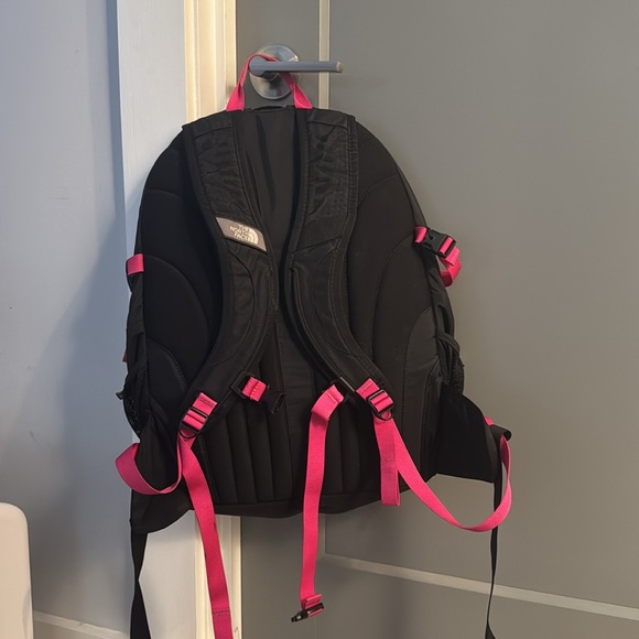 The North Face Borealis Backpack - Picture 3 of 5